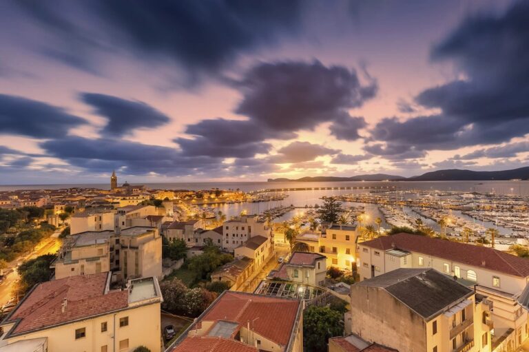 Il Mercato Immobiliare di Alghero nel 2025: Tendenze e Opportunità